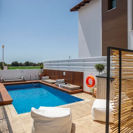 Chris Le Mare Luxury Villa